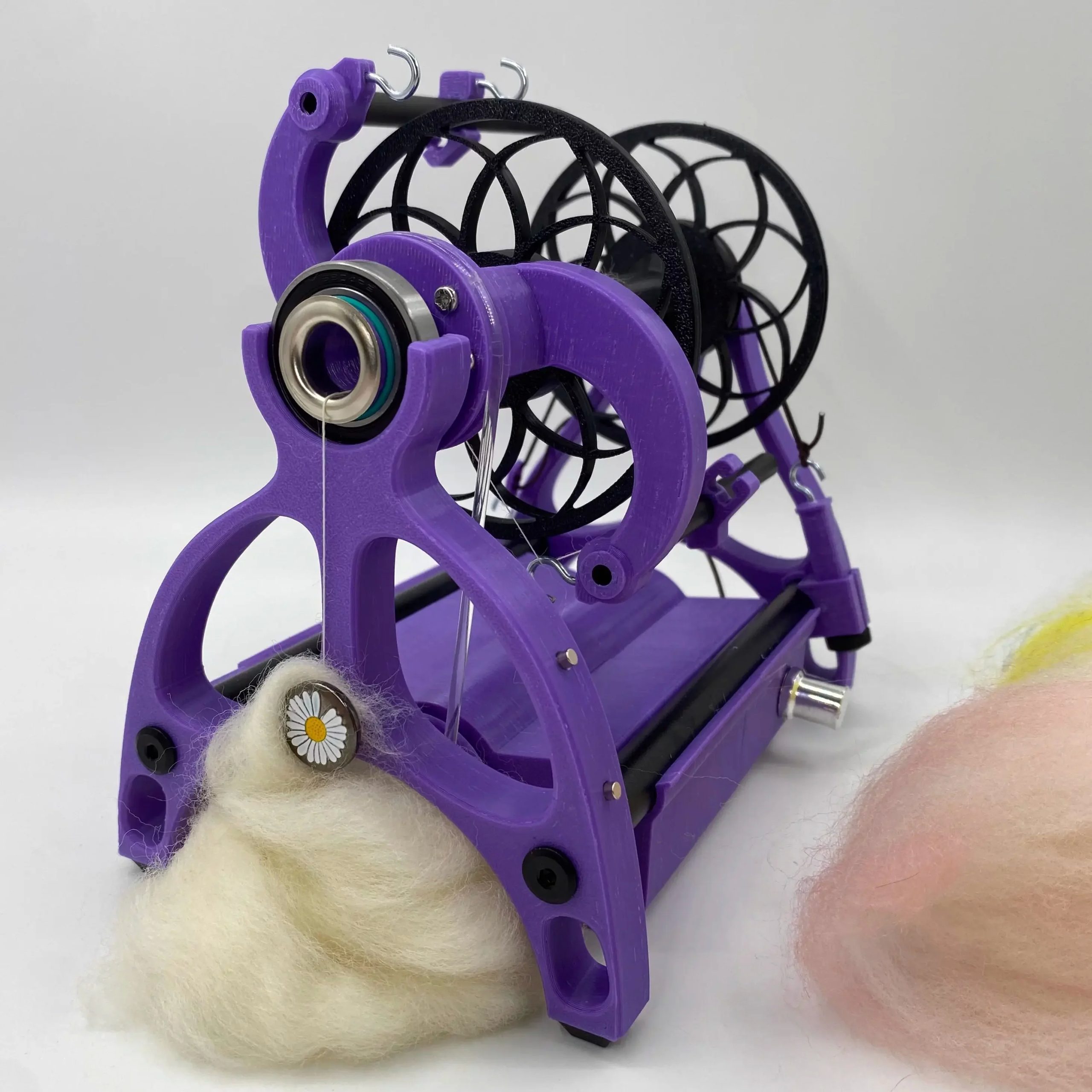 Portable Electric Spinning Wheel Mini Yarn Making Machine Adjustable Speed for Dog Hair Wool Cotton DIY Craft - Image 7