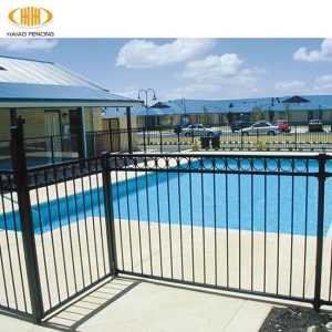 High Quality Galvanized Steel Pipe Post Rail Fencing 3-rail 6 ft Tall Prefabricated Security Fence 3D Modeling MOQ: 5pcs